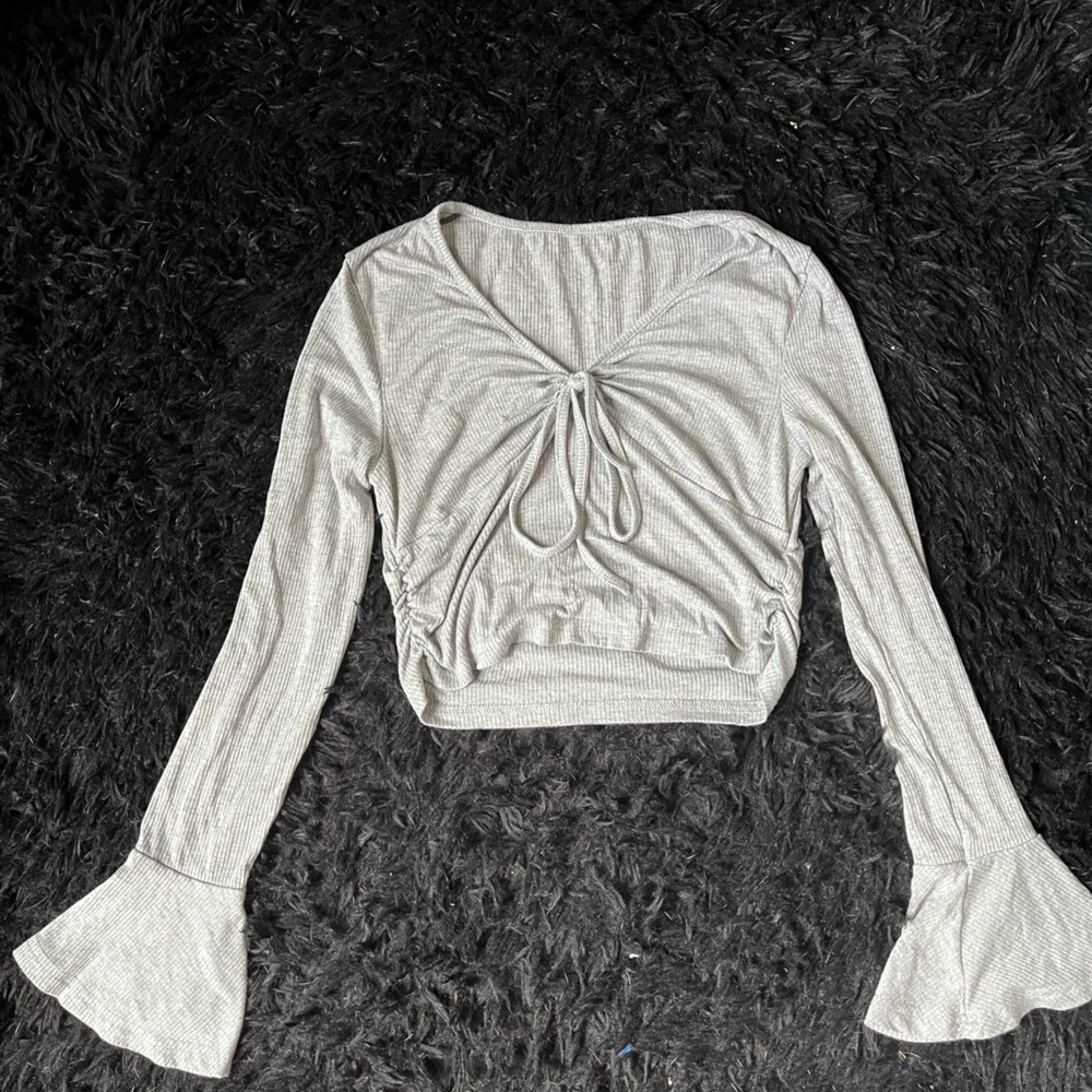 long sleeve crop top